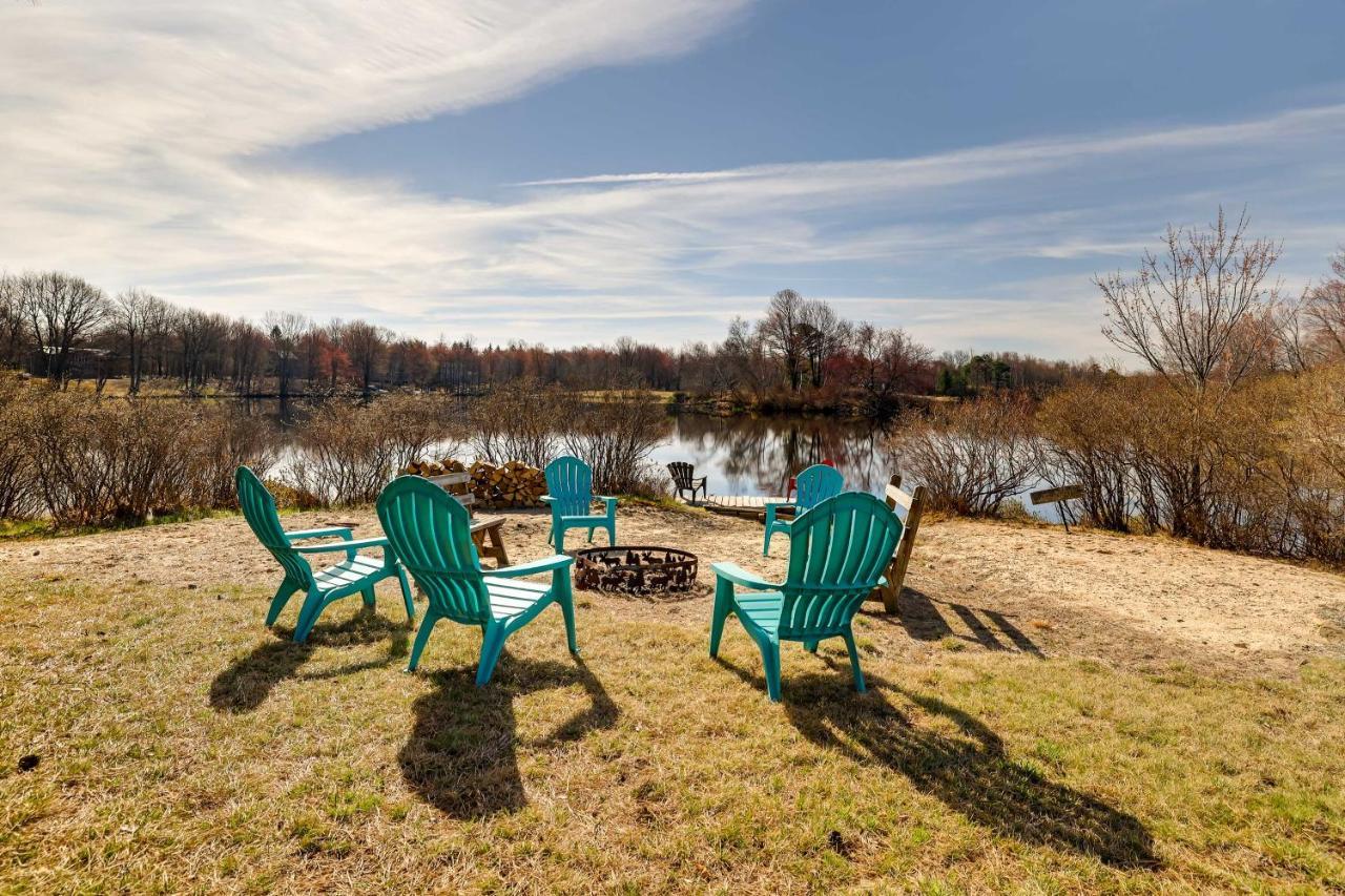 Vacation On Pine Tree Lake! Long Pond